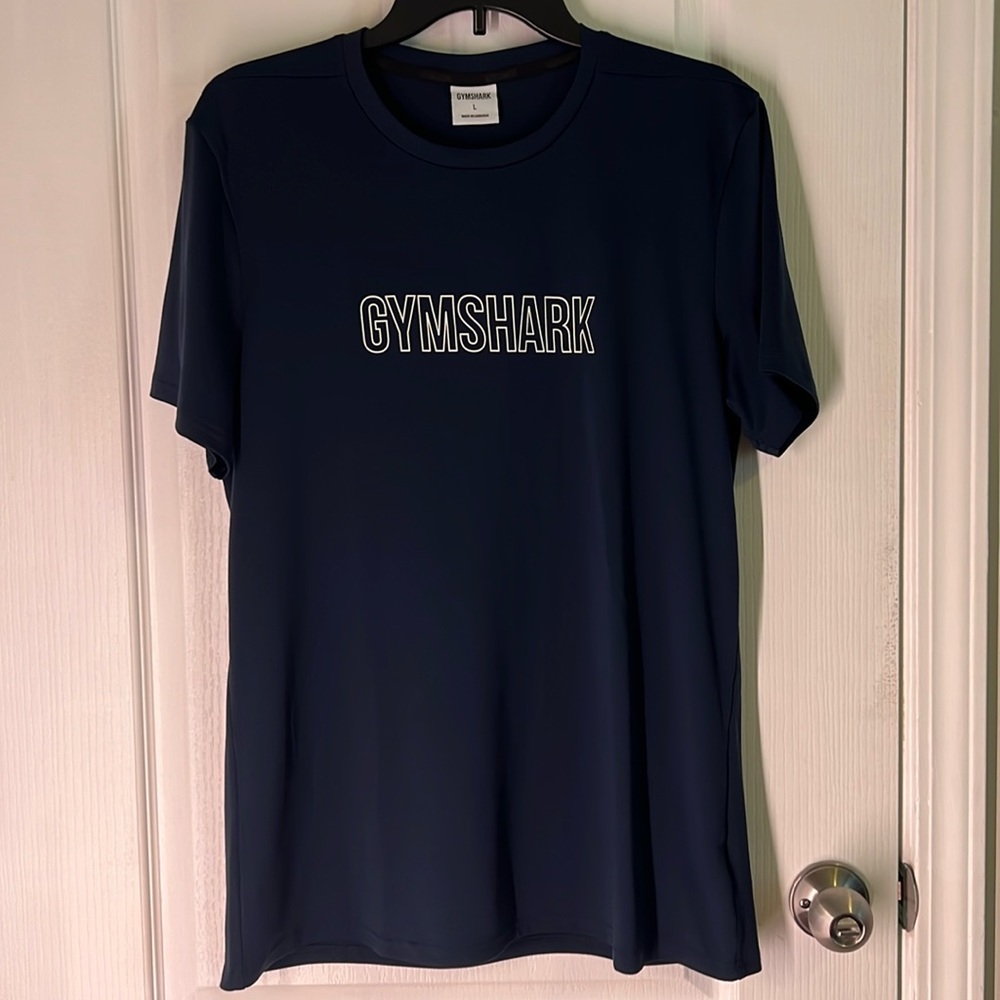 Gymshark Men’s Navy Blue Arrival T-shirt